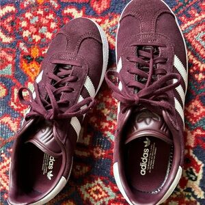 Adidas Gazelle Burgundy big kids size 6
